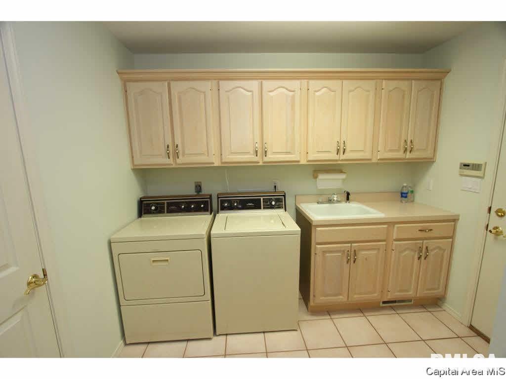 30 Turnberry Place Springfield, IL 62704 - Photo 16 of 35