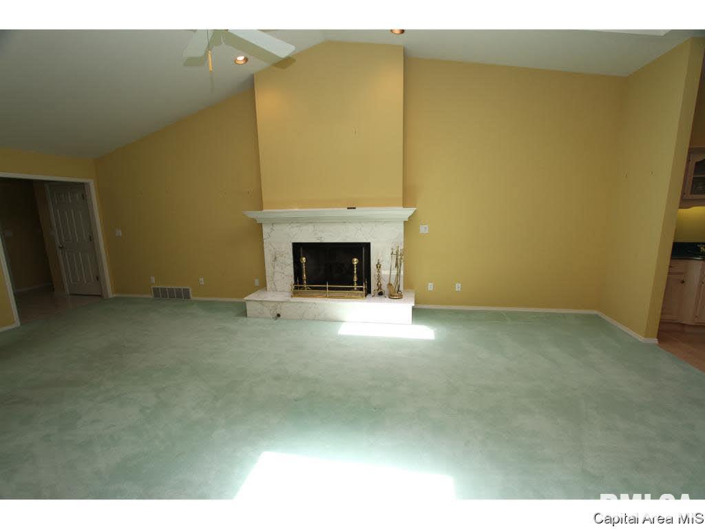 30 Turnberry Place Springfield, IL 62704 - Photo 21 of 35