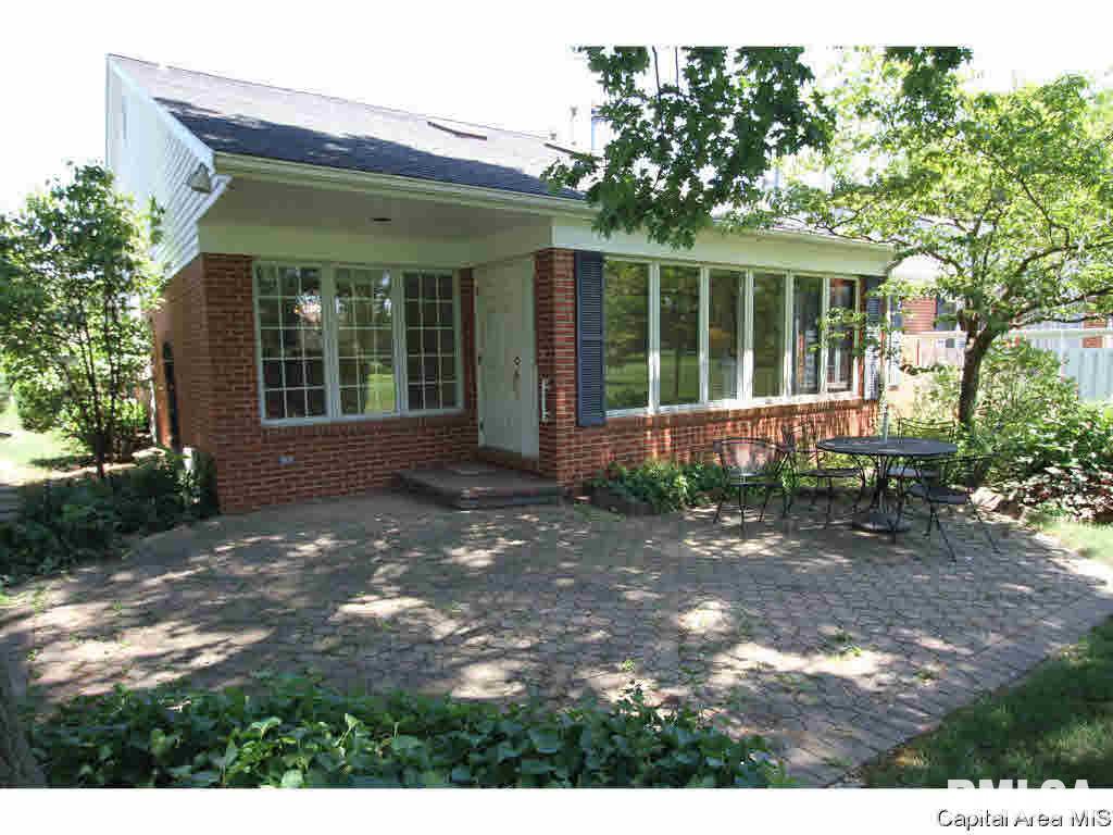30 Turnberry Place Springfield, IL 62704 - Photo 10 of 35