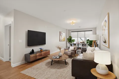 $805,000 | 99 Foundry Place, Unit 208, Portsmouth, NH 03801