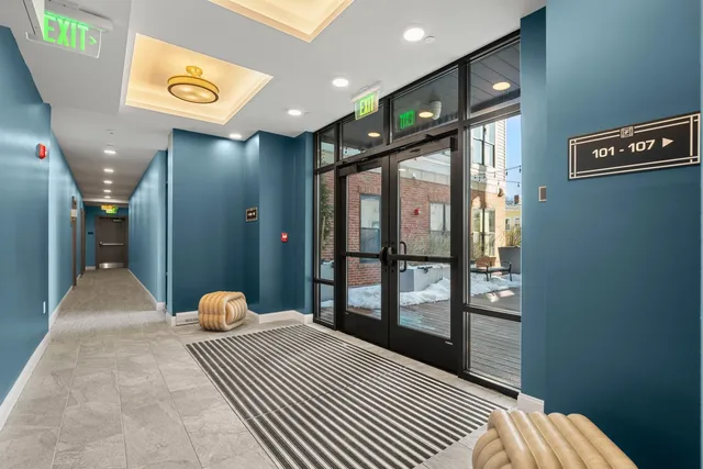 $805,000 | 99 Foundry Place, Unit 208, Portsmouth, NH 03801