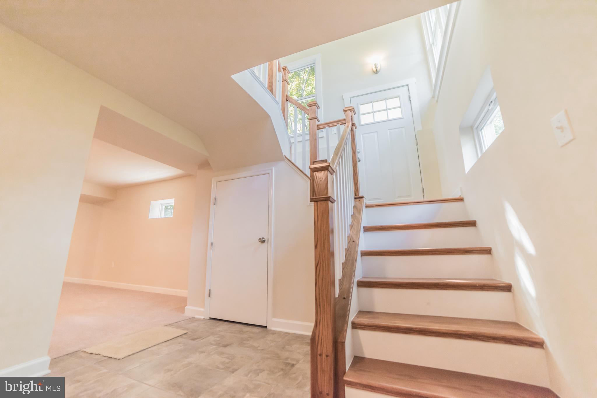 568 Broadwater Road Arnold, MD 21012 - Photo 13 of 30 Interior (General)