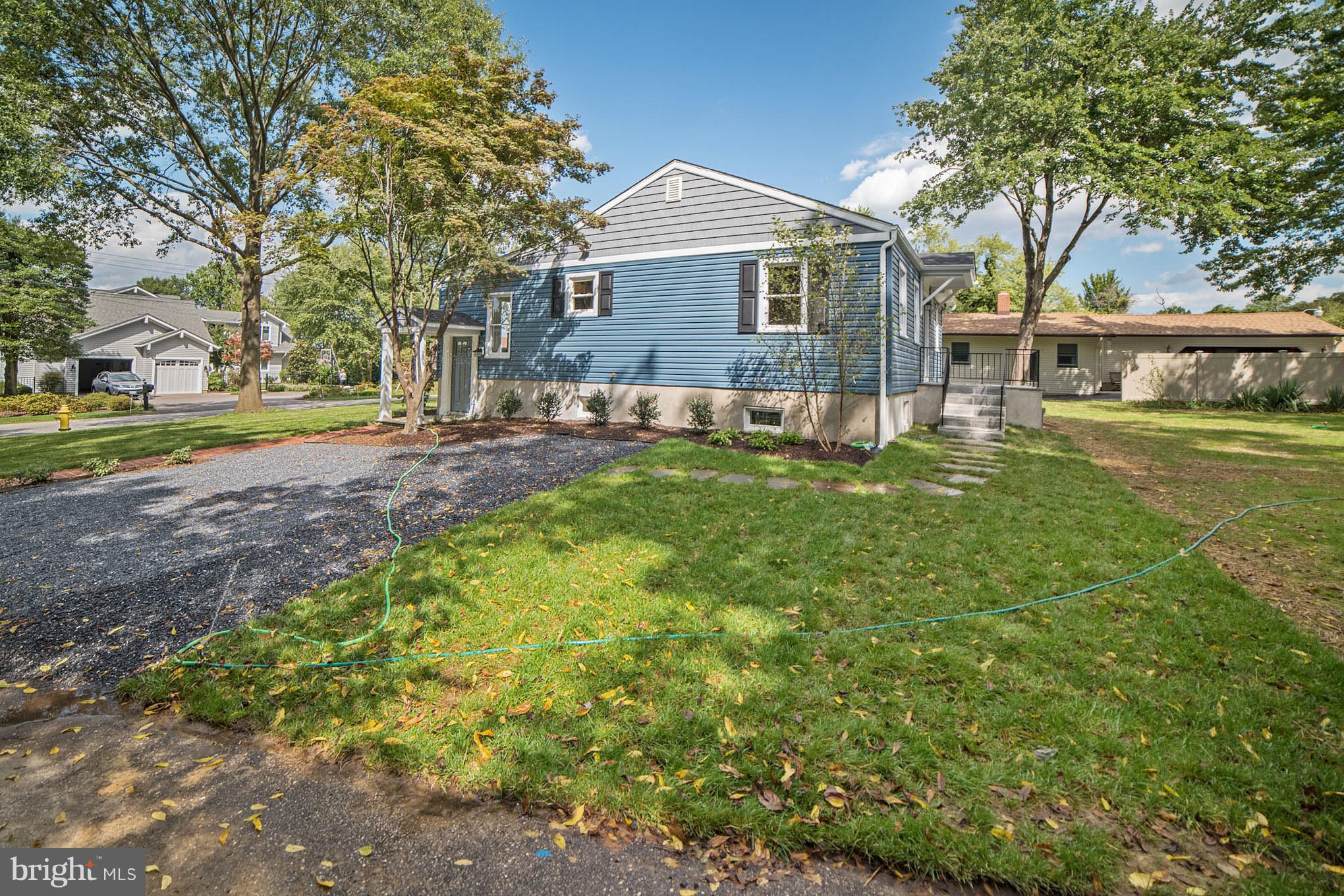 568 Broadwater Road Arnold, MD 21012 - Photo 25 of 30 Exterior - Side