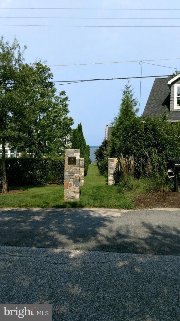 568 Broadwater Road Arnold, MD 21012 - Photo 26 of 30 private path to beach / water access