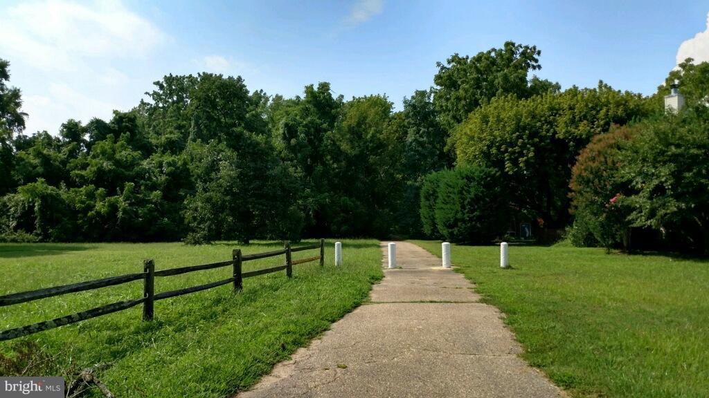 568 Broadwater Road Arnold, MD 21012 - Photo 29 of 30 Community walking trails