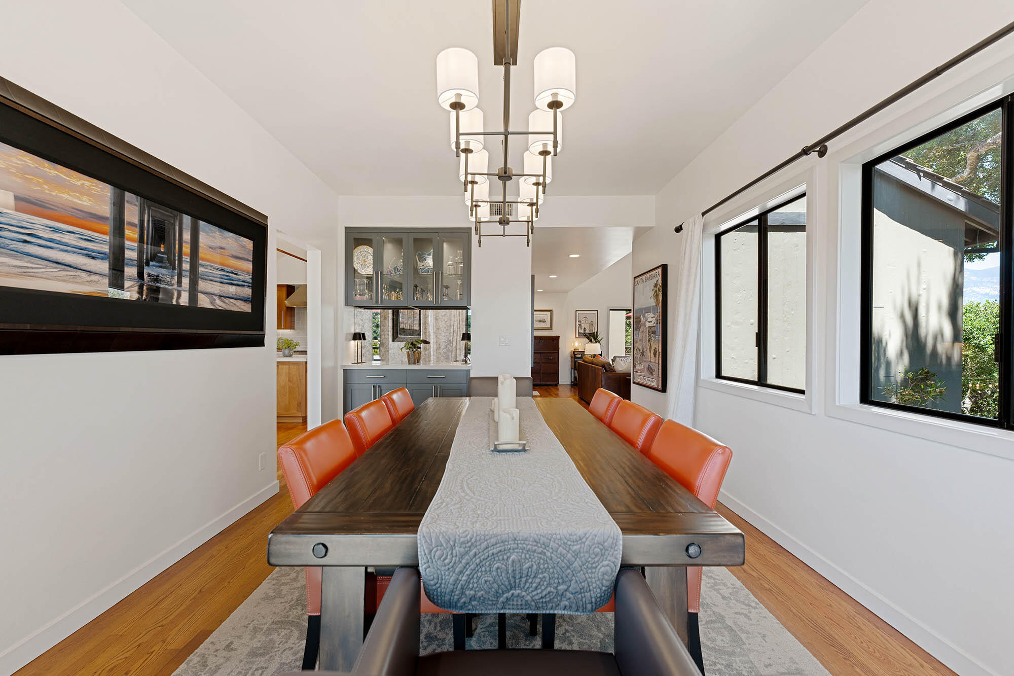 1118 Nirvana Road Santa Barbara, CA 93101 - Photo 31 of 88 30 Dining area _ROY7428