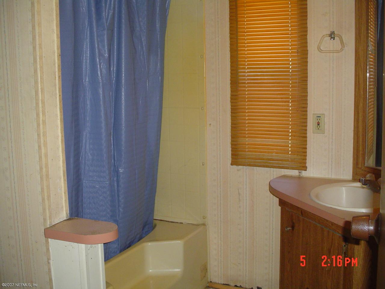 8624 Feldman Road Jacksonville, FL 32244 - Photo 12 of 13 bath