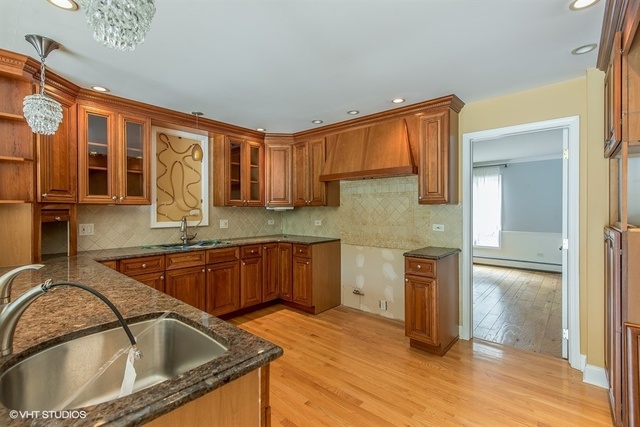 734 Illinois Road Wilmette, IL 60091 - Photo 9 of 25