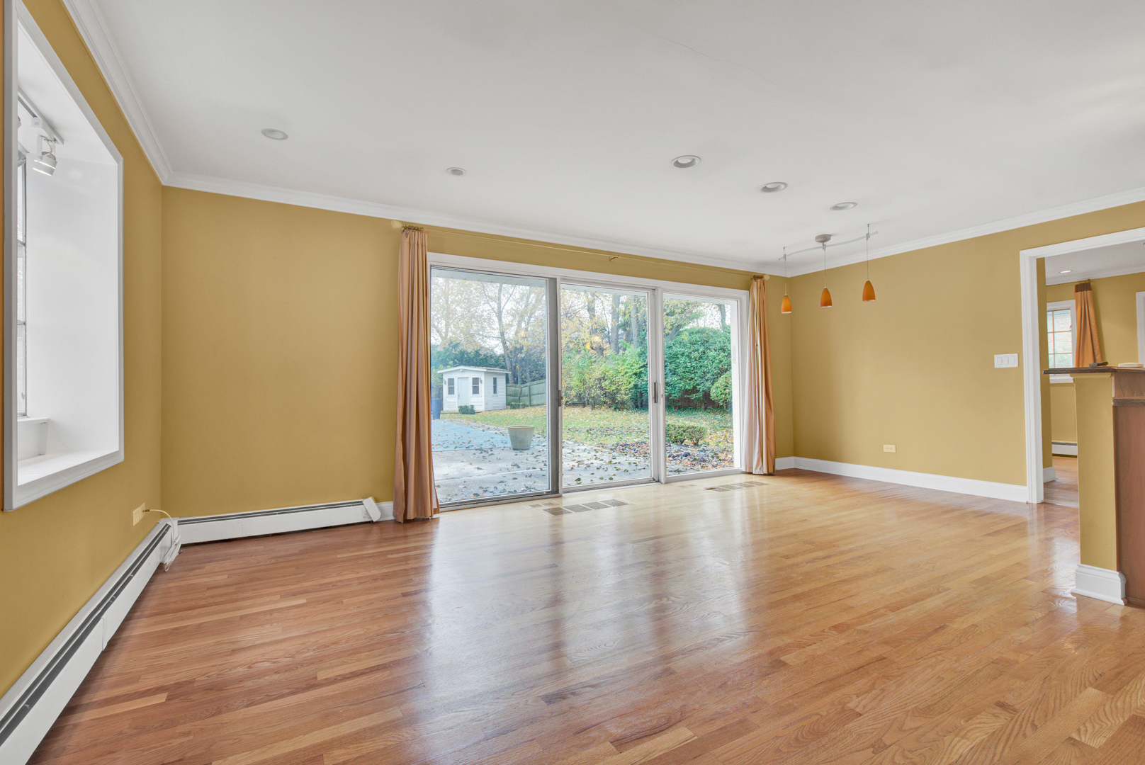 734 Illinois Road Wilmette, IL 60091 - Photo 10 of 25