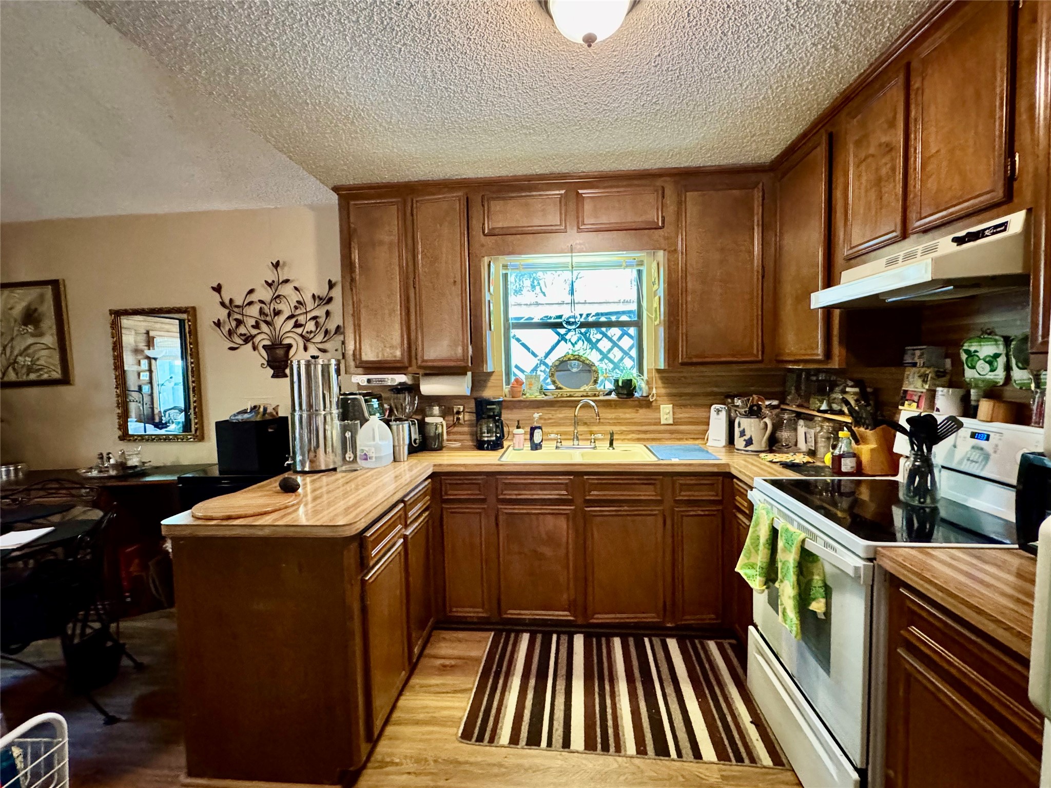 1347 Cardinal Lane Trinity, TX 75862 - Photo 11 of 36 Gallery Image 11