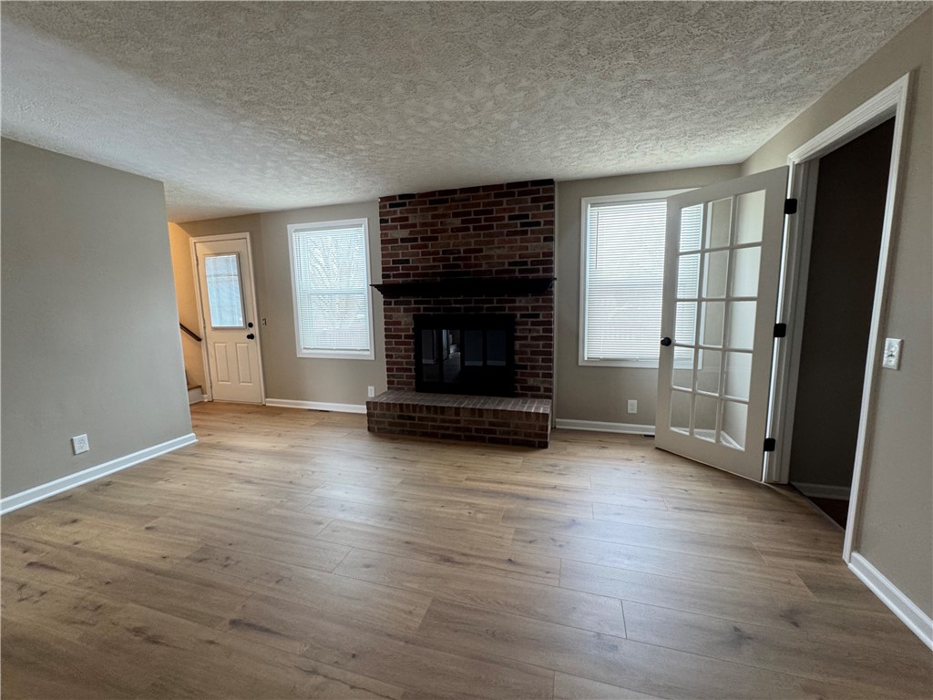 636 Embury Road Penfield, NY 14625 - Photo 11 of 29