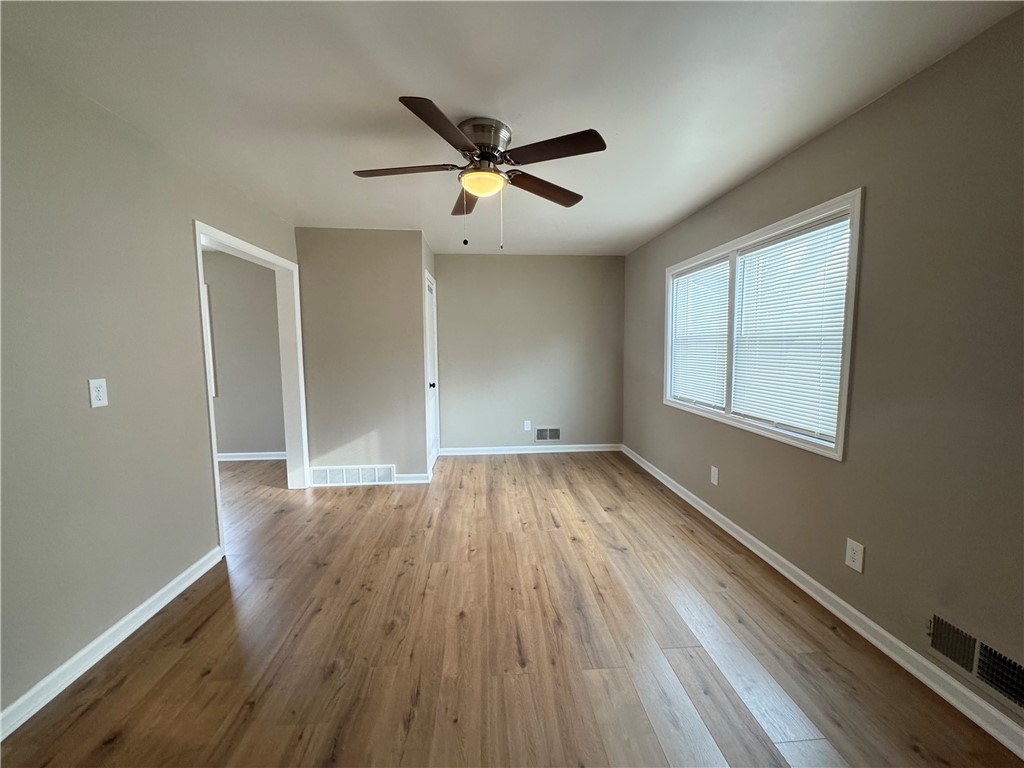 636 Embury Road Penfield, NY 14625 - Photo 15 of 29