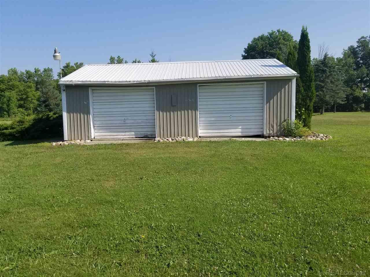 7908 Mowerson Road Melvin, MI 48454 - Photo 7 of 44