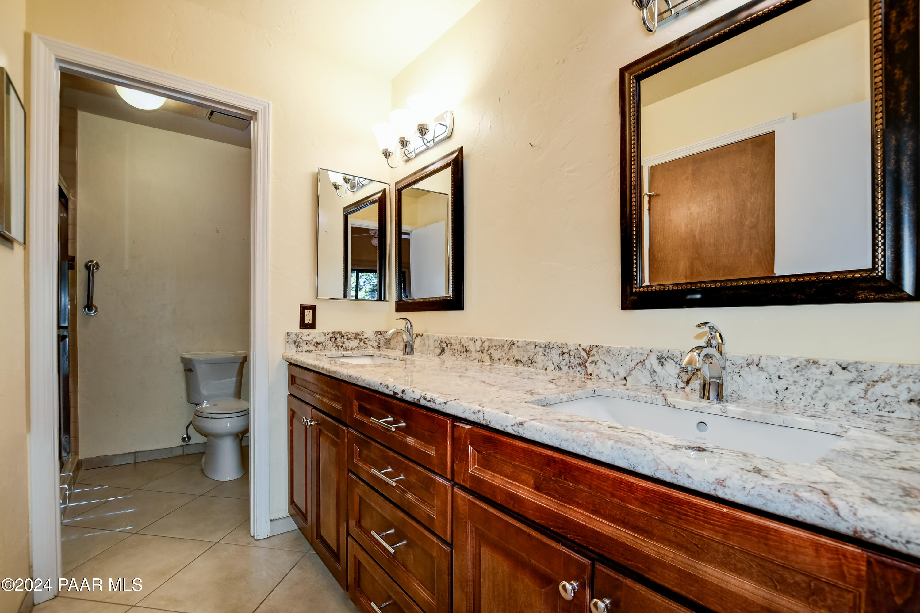 1393 Coyote Road Prescott, AZ 86303 - Photo 16 of 26 Primary Bathroom 1
