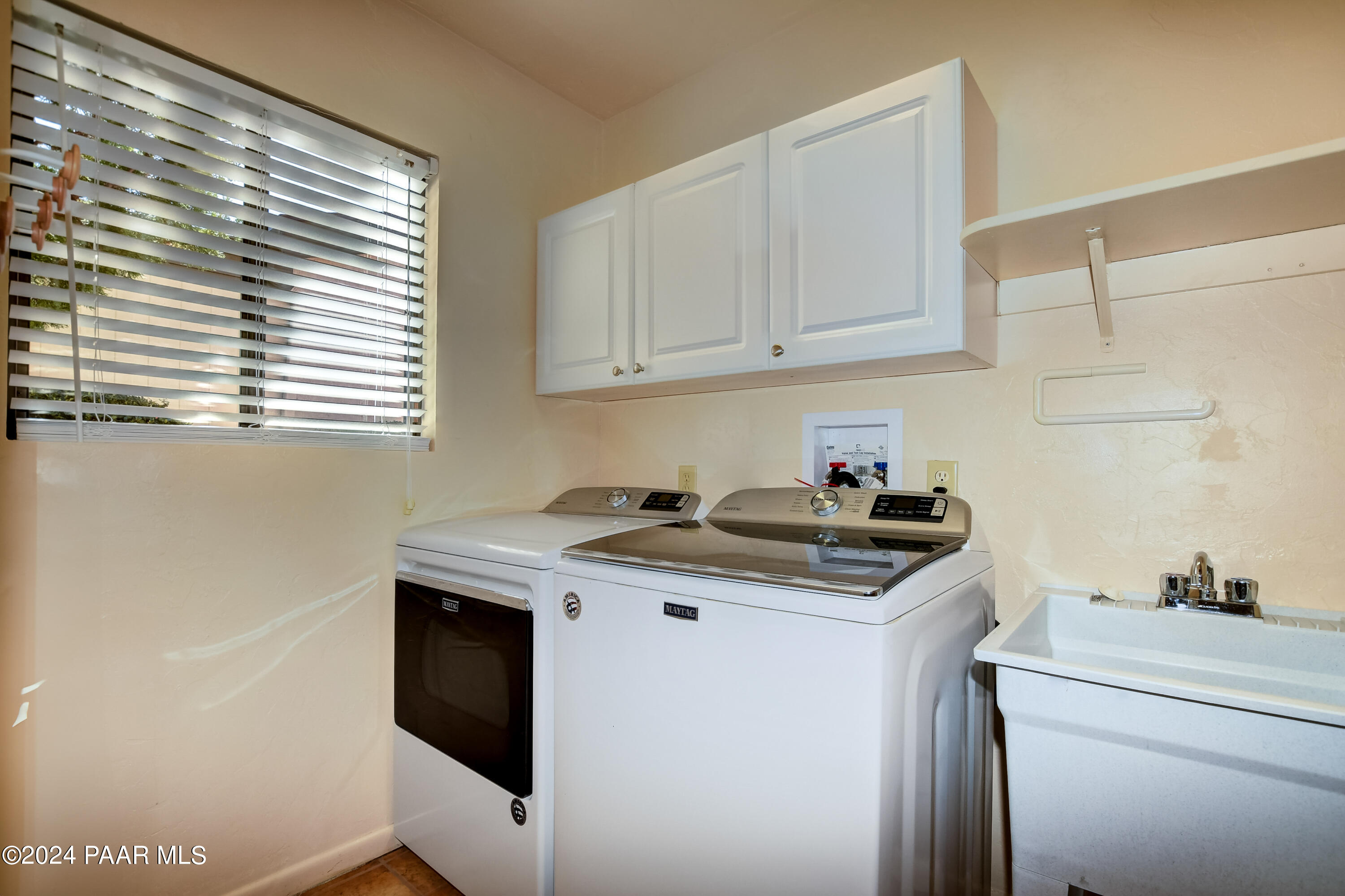 1393 Coyote Road Prescott, AZ 86303 - Photo 21 of 26 Laundry Room