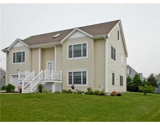 1 Captain Freebody Road Narragansett, RI 02882 - Photo 1 of 16 Exterior Front.