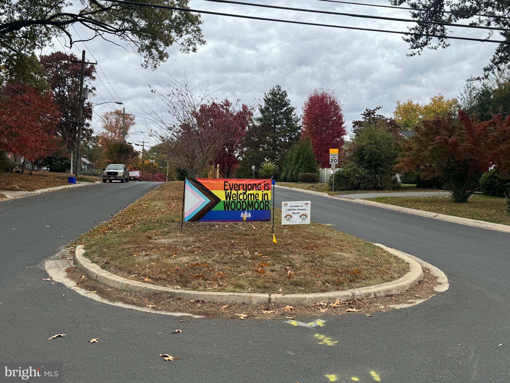 413 Williamsburg Drive Silver Spring, MD 20901 - Photo 33 of 33 a view of a outdoor space with swimming pool