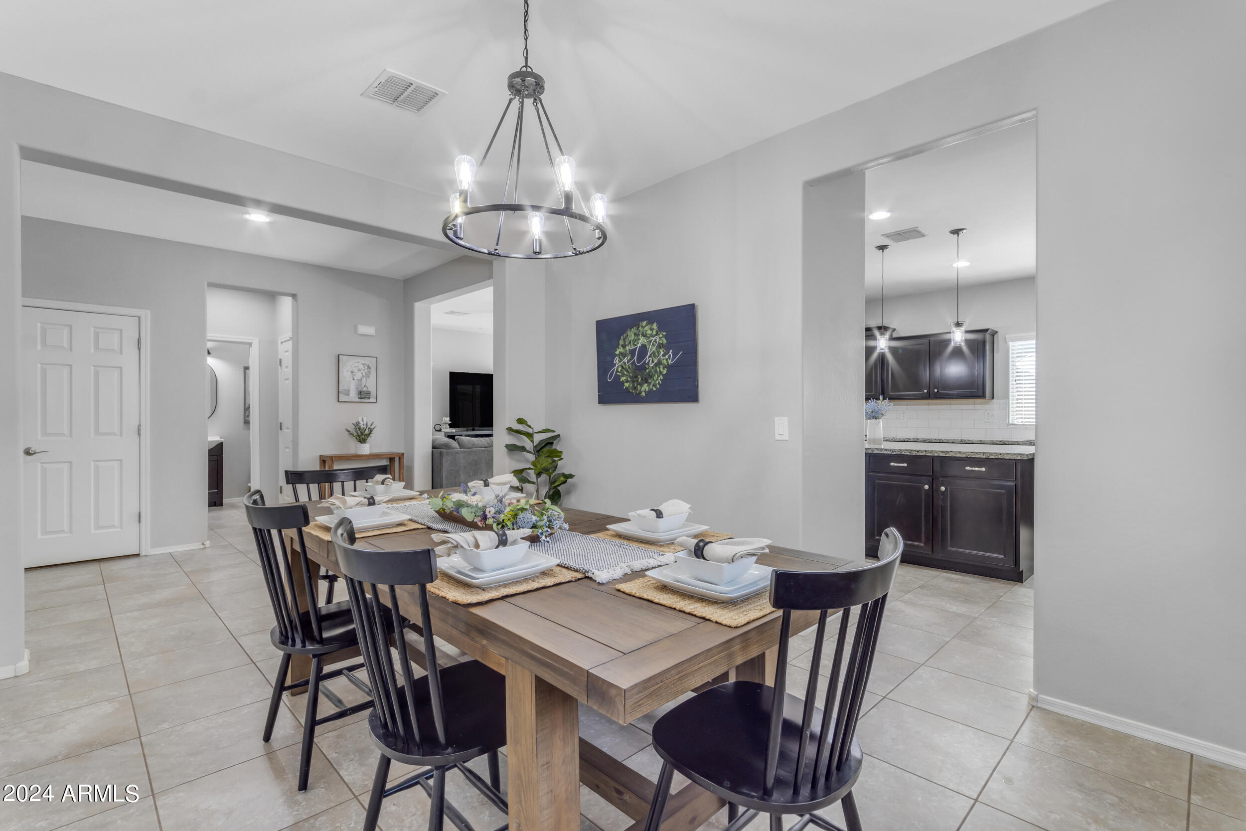 2675 East Gillcrest Road Gilbert, AZ 85298 - Photo 16 of 61 17_040_a4m_openshaw