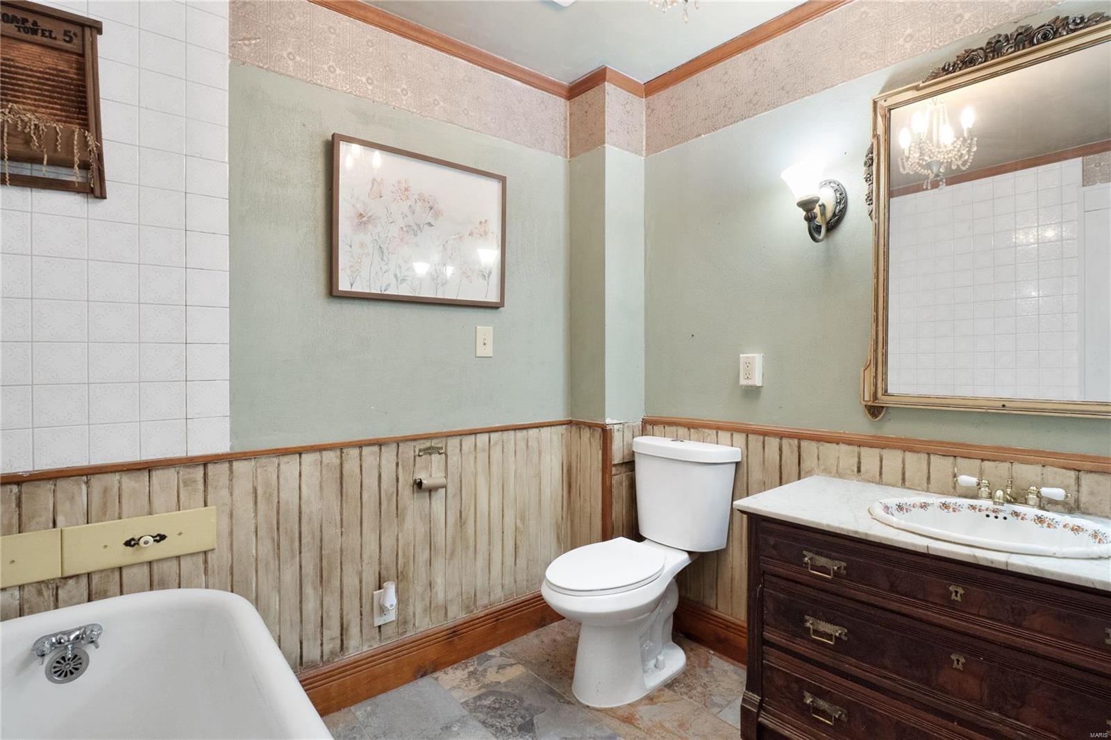 1637 Mule Road Columbia, IL 62236 - Photo 12 of 43 Gallery Image 12