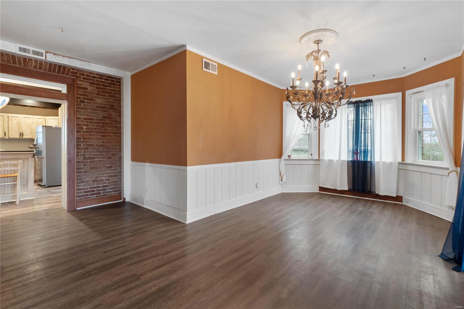 1637 Mule Road Columbia, IL 62236 - Photo 15 of 43 Gallery Image 15