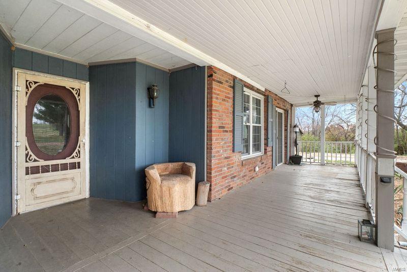 1637 Mule Road Columbia, IL 62236 - Photo 3 of 43 Gallery Image 3