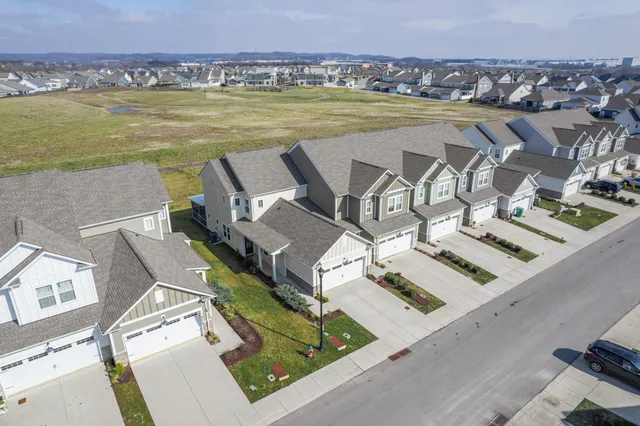 $399,900 | 1034 June Wilde Ridge, Spring Hill, TN 37174