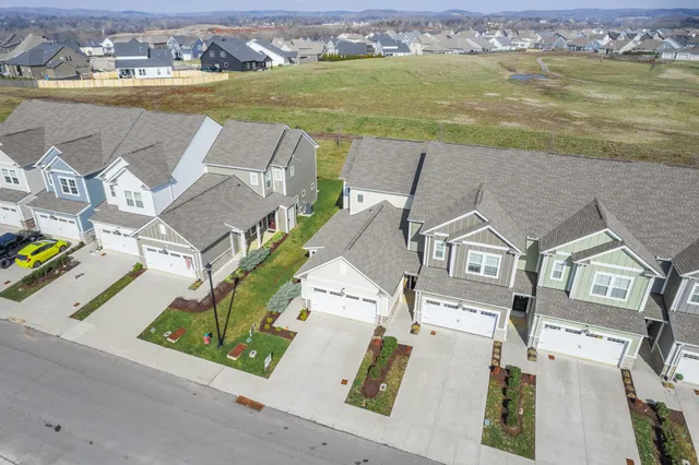 $399,900 | 1034 June Wilde Ridge, Spring Hill, TN 37174