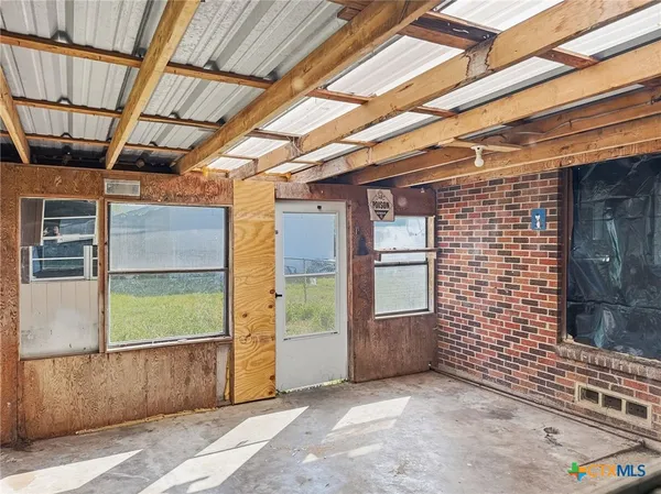 $185,000 | 240 Tom Sawyer Street, Evant, TX 76525