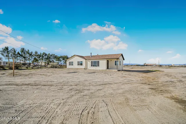 $349,990 | 47703 28th Street East, Lancaster, CA 93535