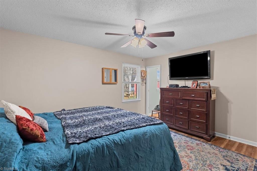 4076 Dunbar Bridge Road Asheboro, NC 27205 - Photo 18 of 32