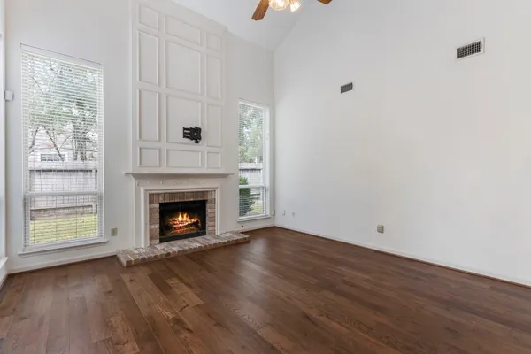 $599,000 | 59 Fire Flicker Place, The Woodlands, TX 77381