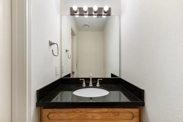 $599,000 | 59 Fire Flicker Place, The Woodlands, TX 77381