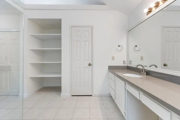 $599,000 | 59 Fire Flicker Place, The Woodlands, TX 77381