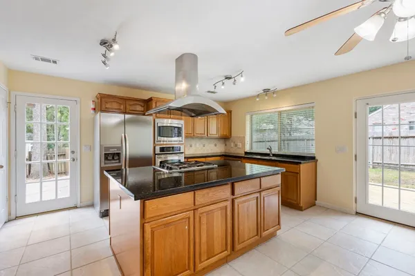 $599,000 | 59 Fire Flicker Place, The Woodlands, TX 77381