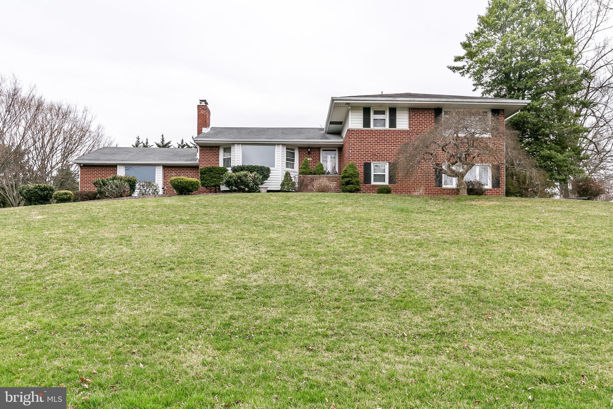2011 Dumont Road Lutherville-Timonium, MD 21093 - Photo 1 of 49 Front of house!