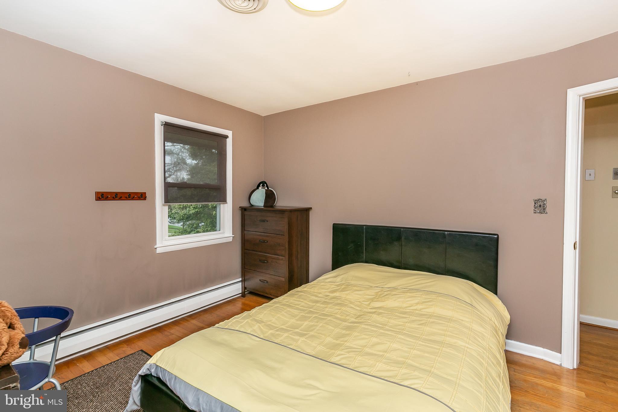 2011 Dumont Road Lutherville-Timonium, MD 21093 - Photo 23 of 49 Bedroom #2