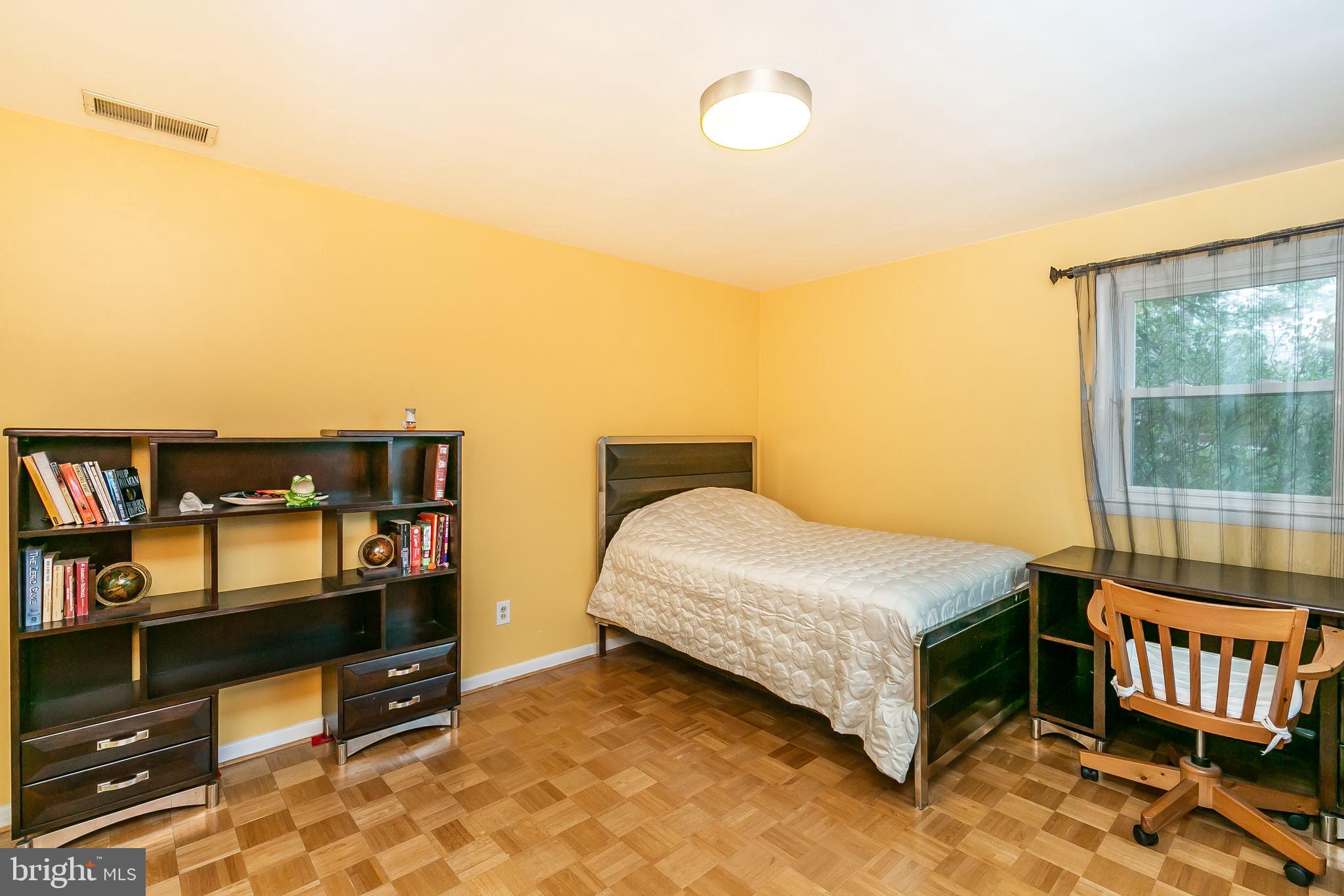 2011 Dumont Road Lutherville-Timonium, MD 21093 - Photo 38 of 49 Bedroom #5