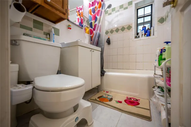 $309,999 | 14415 78th Road, Unit 2D | Kew Gardens Hills