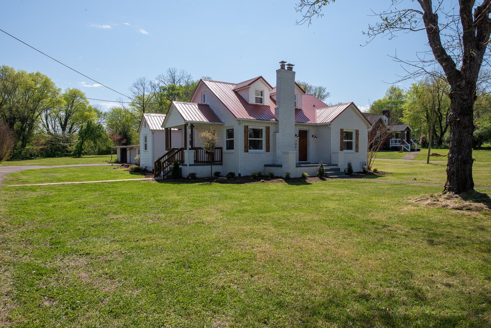 704 North Wright Road Alcoa, TN 37701 - Photo 1 of 39 Gallery Image 1