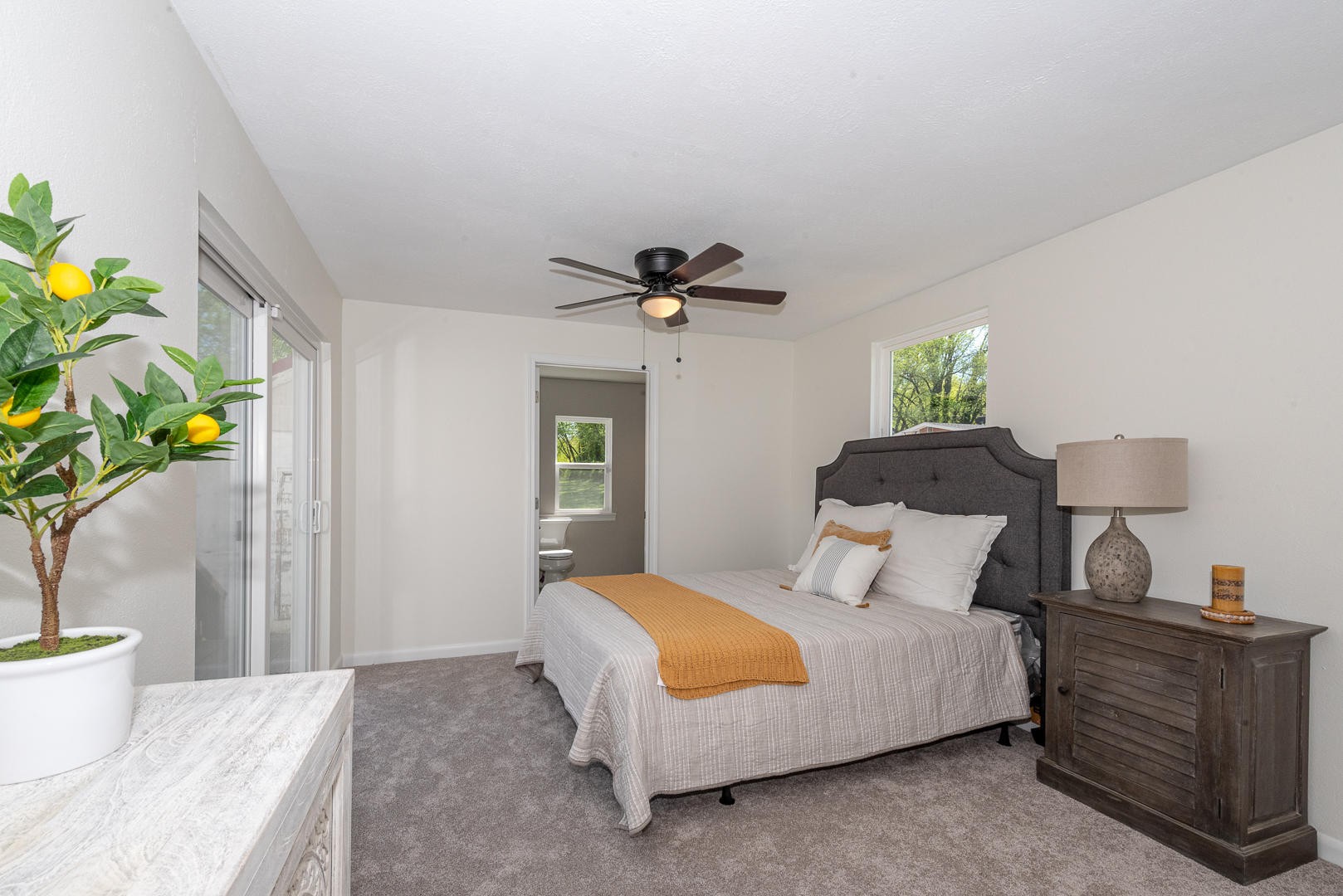 704 North Wright Road Alcoa, TN 37701 - Photo 25 of 39 Gallery Image 25