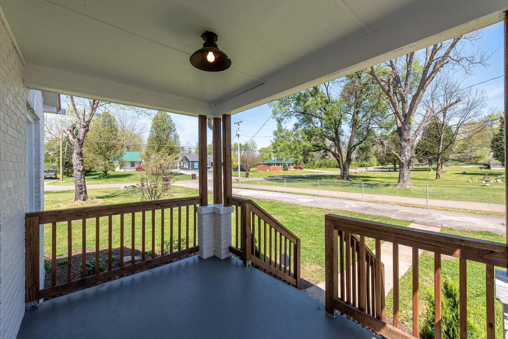 704 North Wright Road Alcoa, TN 37701 - Photo 6 of 39 Gallery Image 6