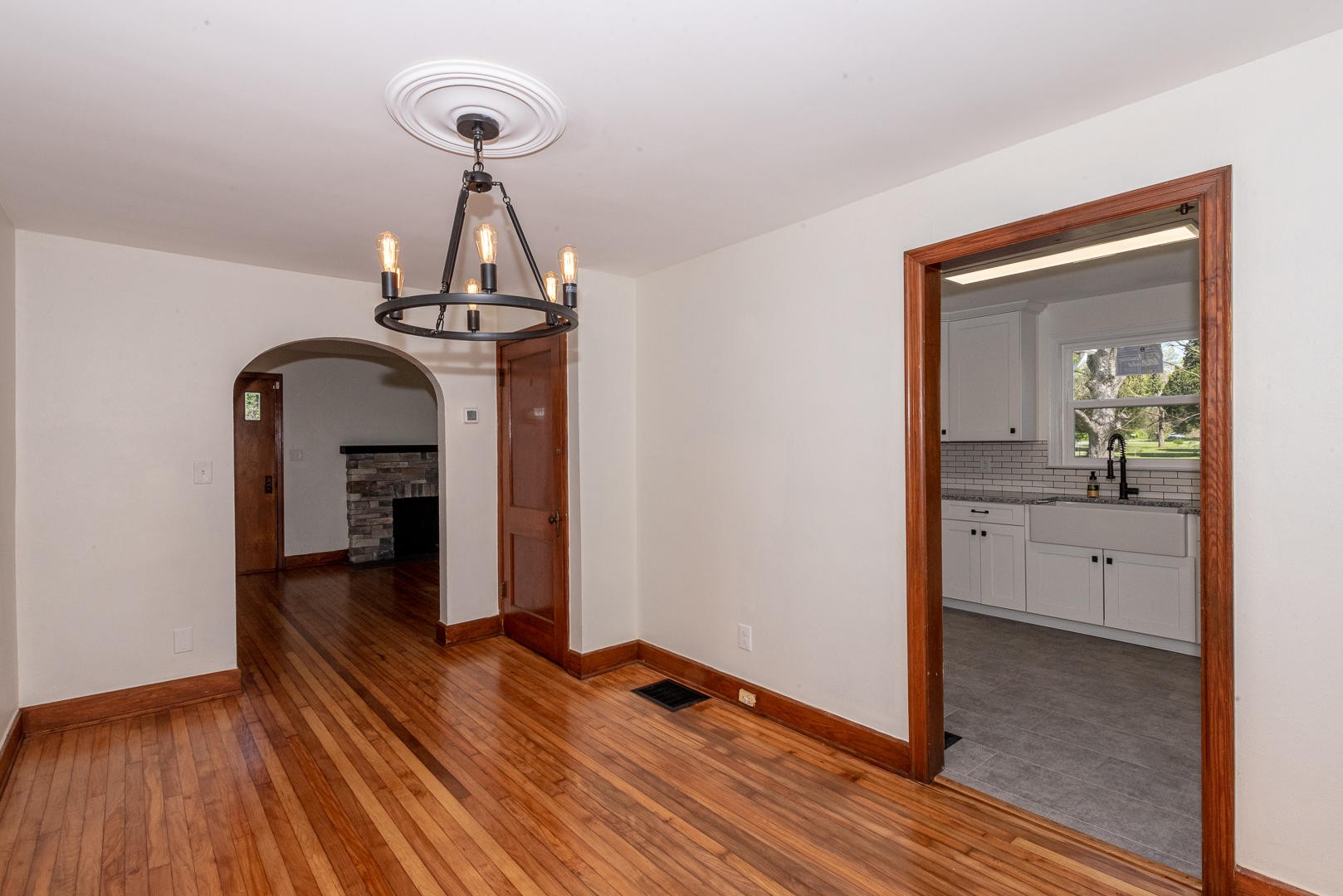 704 North Wright Road Alcoa, TN 37701 - Photo 10 of 39 Gallery Image 10