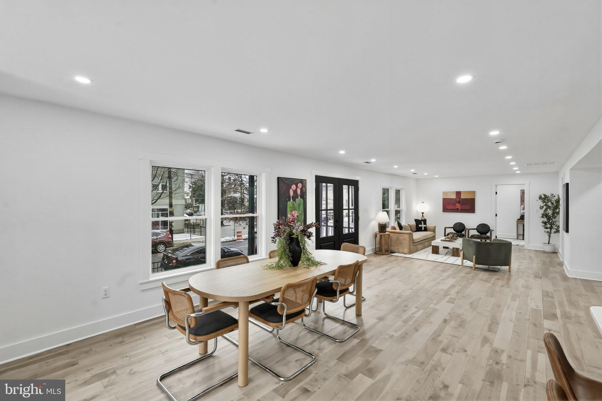 1355 Longfellow Street Northwest Washington, DC 20011 - Photo 10 of 47 Dining & living