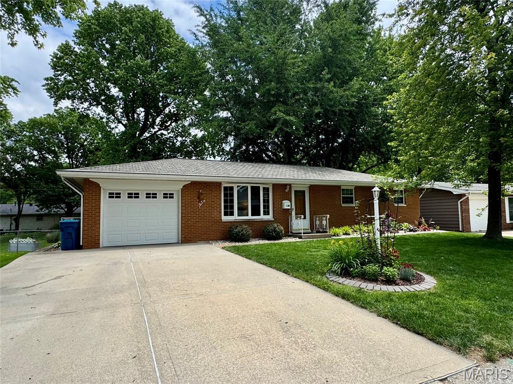 1108 Ridge Avenue Collinsville, IL 62234 - Photo 5 of 64 Gallery Image 5