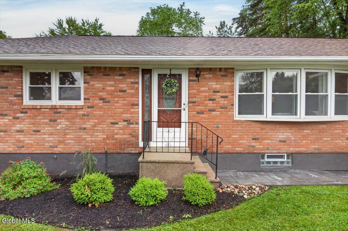 3966 Consaul Road Niskayuna, NY 12304 - Photo 54 of 56 16-017_IMG_4604