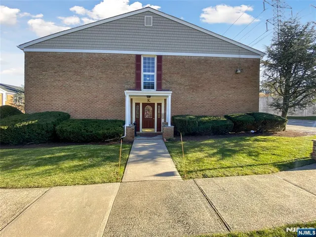 $1,700 | 605 Grove, Unit K 12, Clifton, NJ 07013