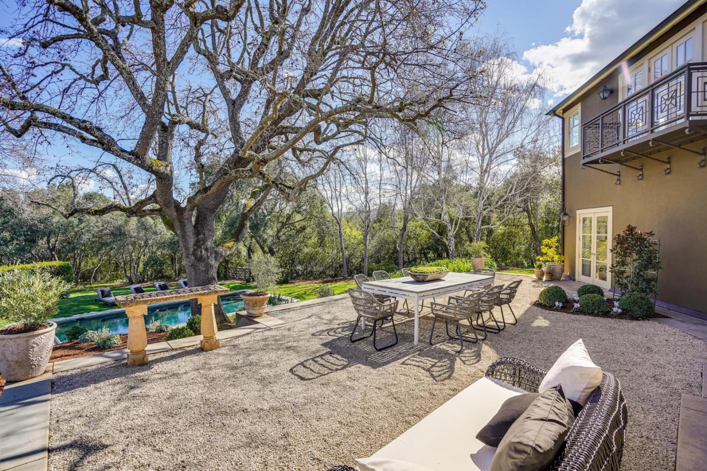 540 Moore Road Woodside, CA 94062 - Photo 26 of 85