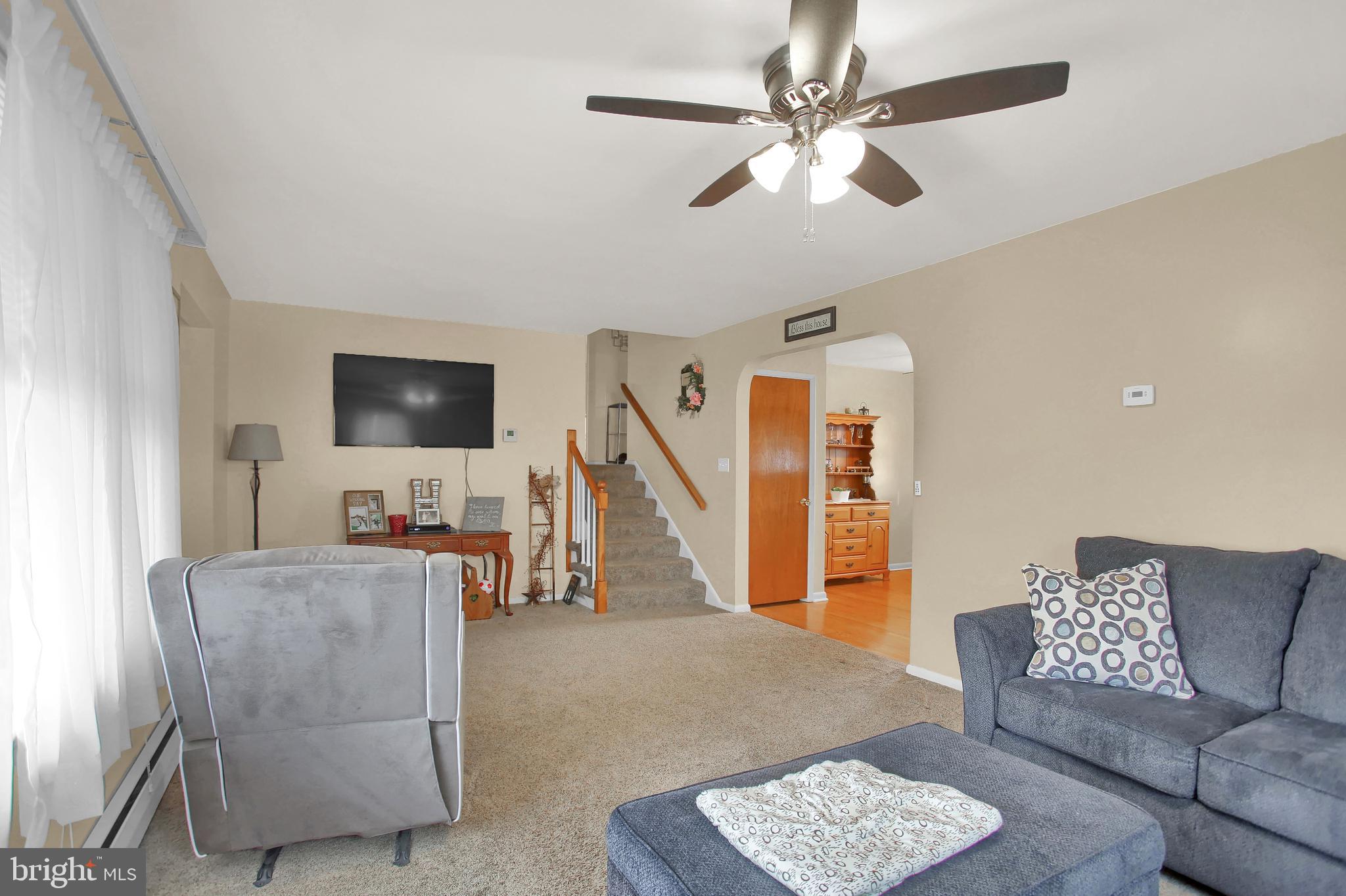 32 Slate Ridge Drive York, PA 17408 - Photo 6 of 35