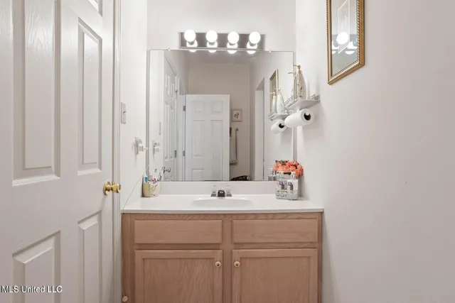 $180,000 | 8122 Fairway Villa Drive, Unit 22, Gautier, MS 39553