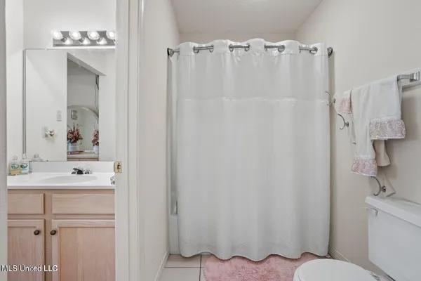 $175,000 | 8122 Fairway Villa Drive, Unit 22, Gautier, MS 39553